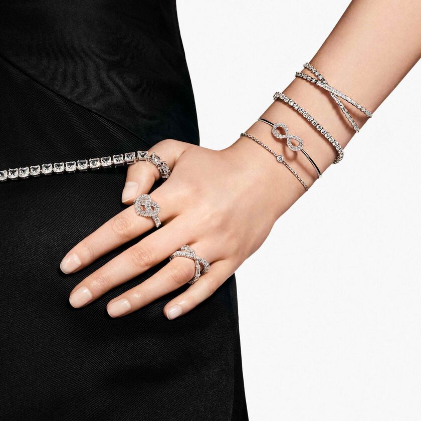 swarovski خاتم hyperbola، شكل إنفينيتي، لون أبيض، طلاء روديوم