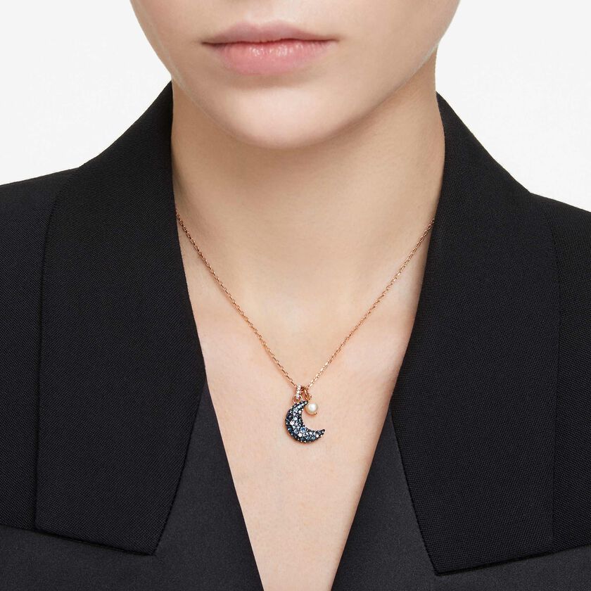 swarovski قلادة sublima، لؤلؤ كريستال، على شكل هلال، ألوان متعددة، طلاء بلون ذهبي وردي