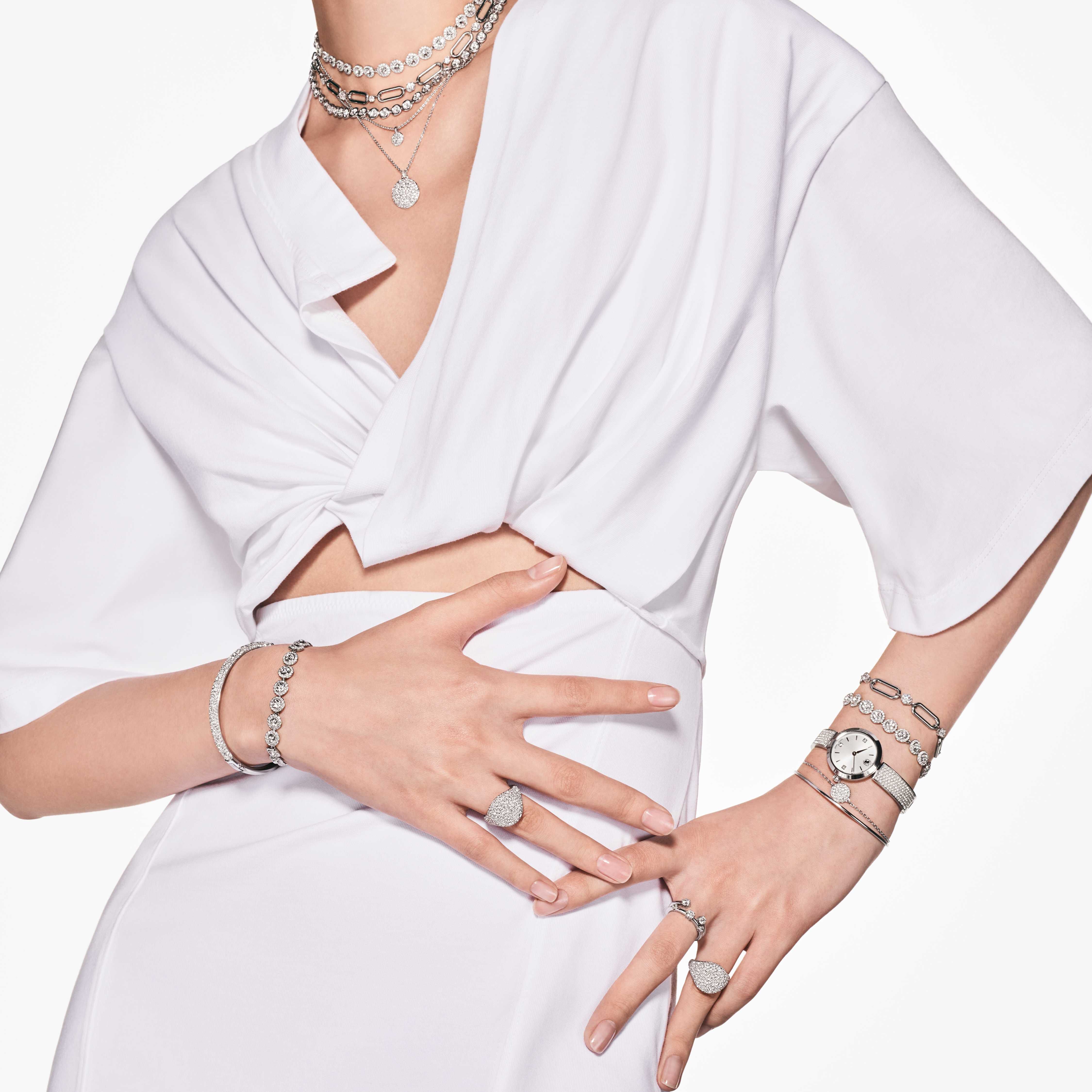 swarovski ساعة يد illumina، صناعة سويسرية، سوار معدني، لون فضي، ستانلس ستيل