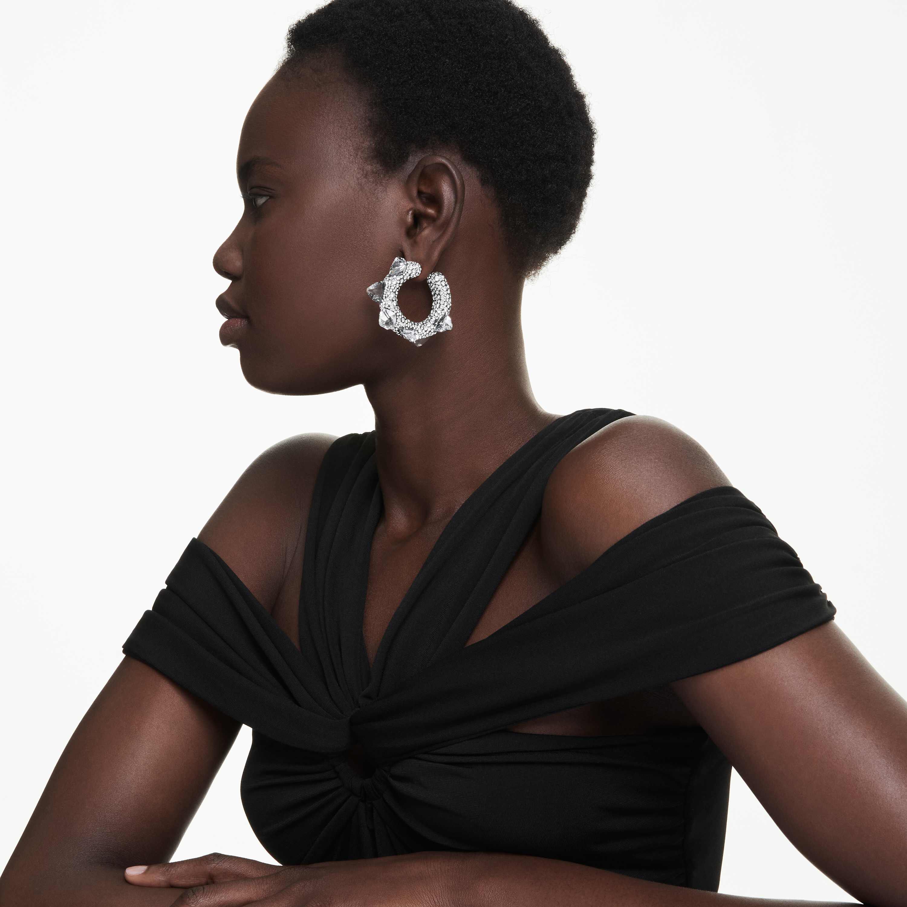 swarovski أقراط حلقية sublima، شكل سن مدبب، لون أبيض، طلاء روديوم