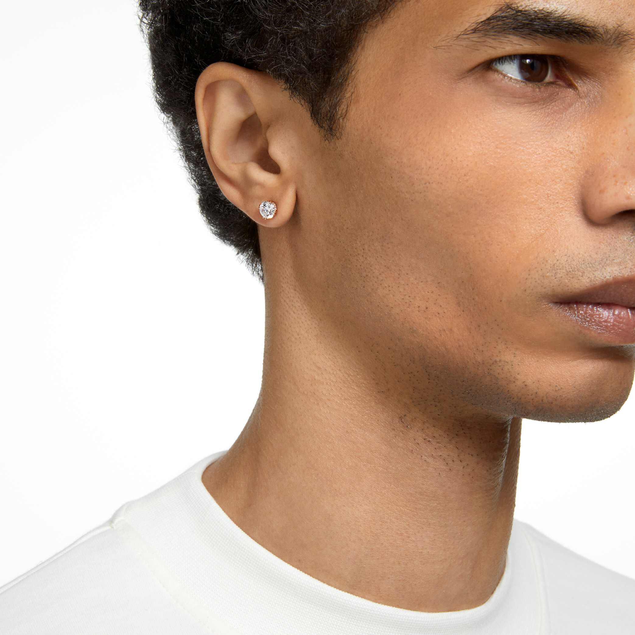 swarovski أقراط دبوسية stilla، قطع مستدير، لون أبيض، طلاء ذهبي وردي