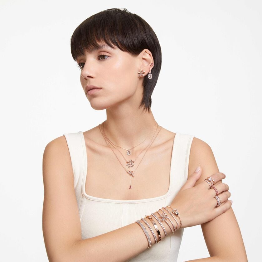 swarovski سوار dextera، حلقات متداخلة، لون أبيض، لمسة نهائية من الذهب الوردي عيار 18 قيراط