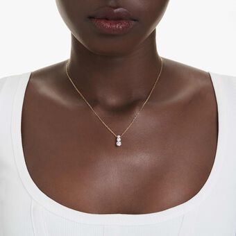 swarovski قلادة stilla attract، قطع مُستدير، لون أبيض، لمسة نهائية من الذهب عيار 18 قيراط