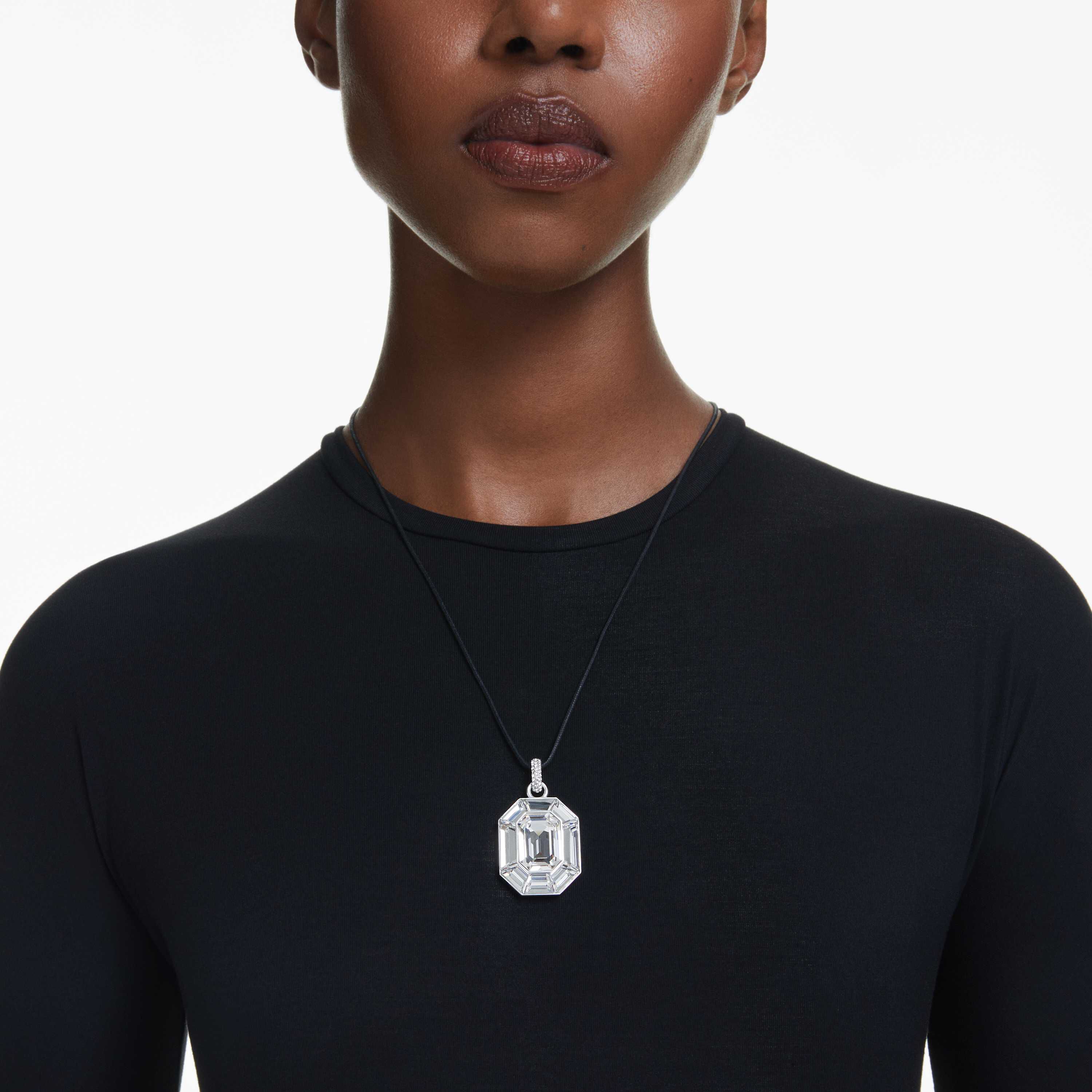 swarovski قلادة lucent، قطع مثمن، لون أبيض