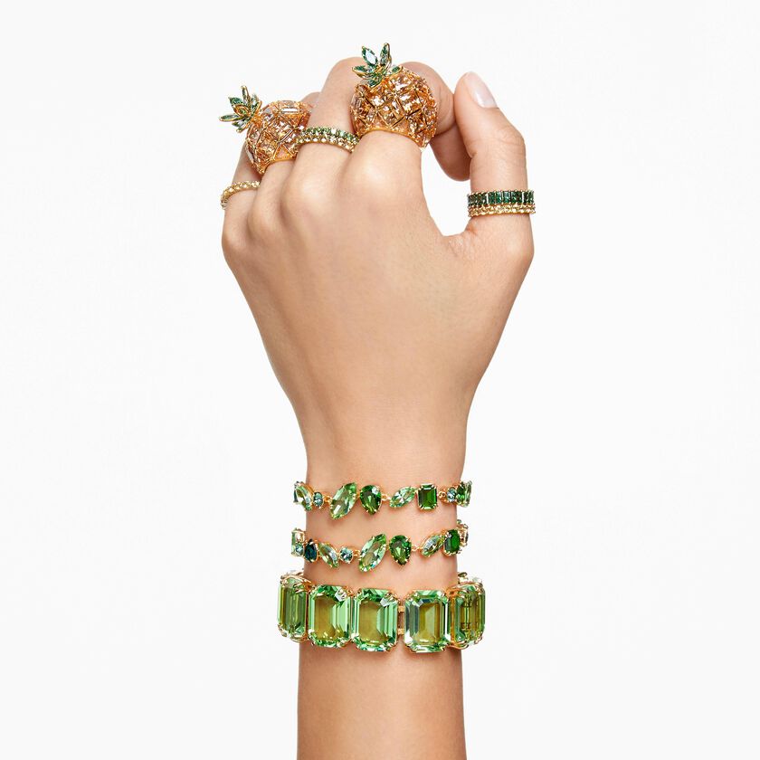 swarovski خاتم matrix، قطع مستدير، لون أخضر، طلاء بلون ذهبي