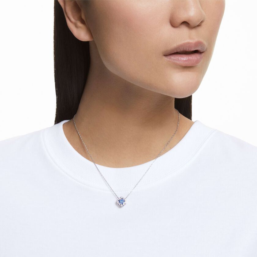 swarovski عقد sparkling dance من سواروفسكي، لون أزرق، طلاء روديوم