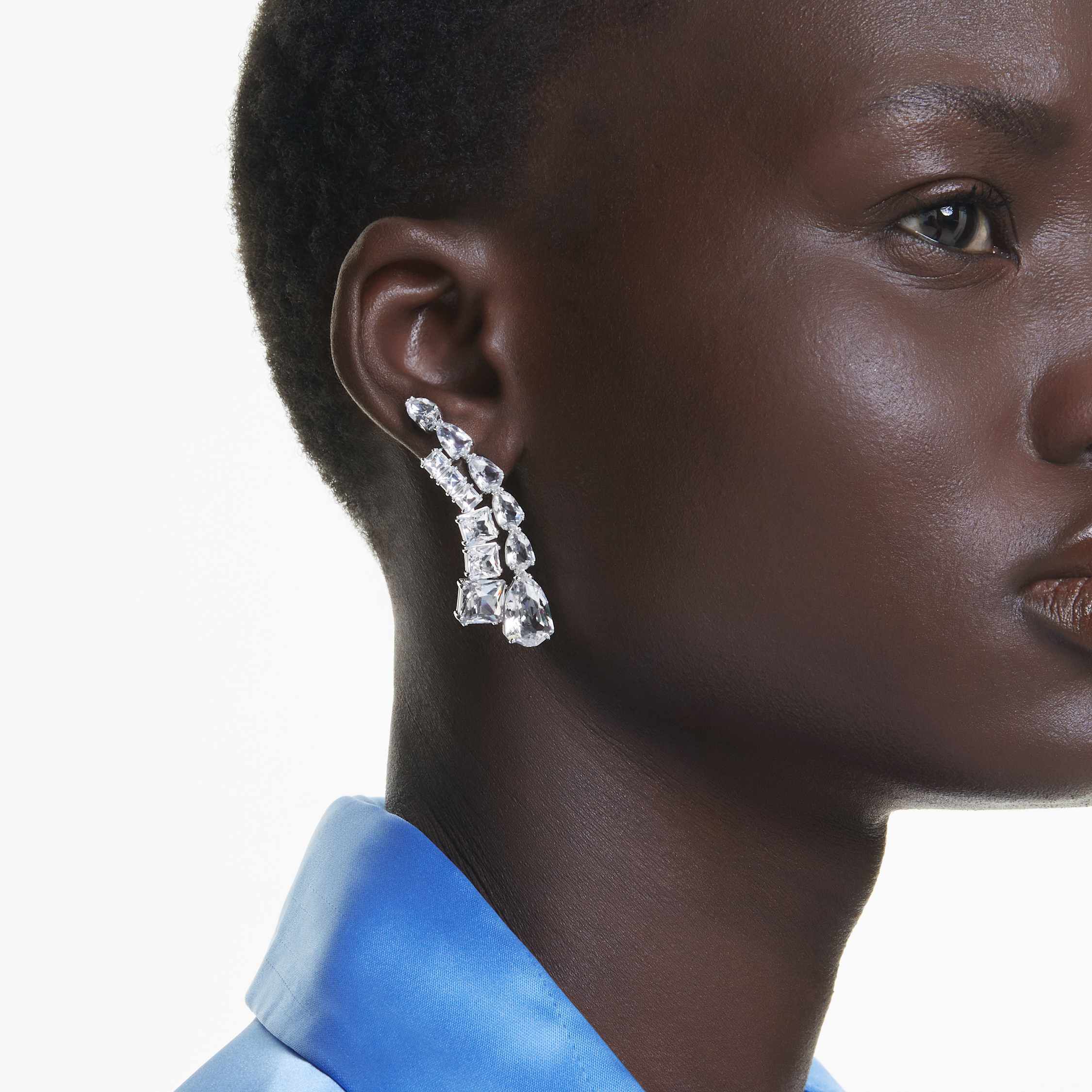 swarovski أقراط متدلية matrix، قطع متنوع، لون أبيض، طلاء روديوم