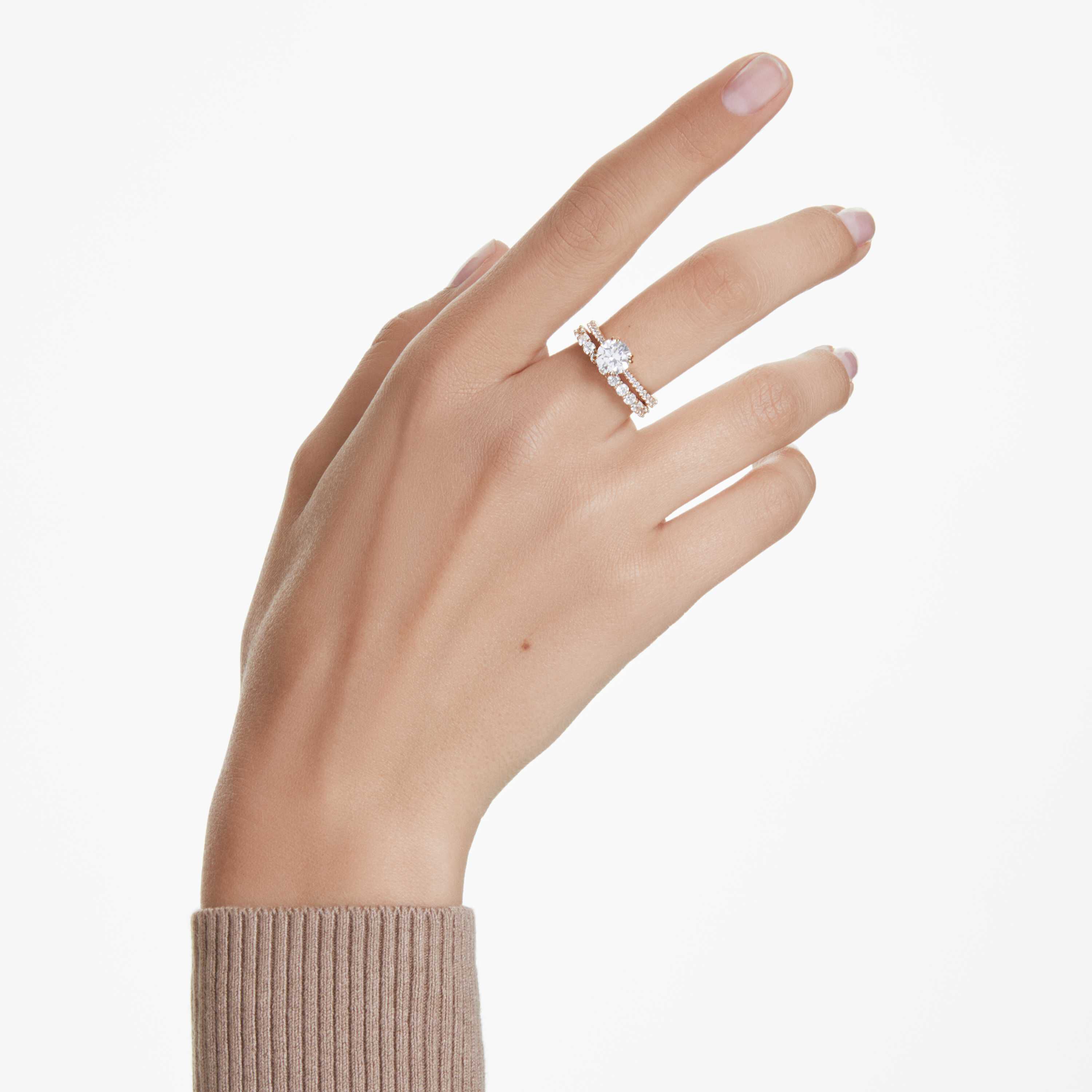 swarovski خاتم stilla، طقم مكون من قطعتين، قطع مستدير، لون أبيض، طلاء باللون الذهبي