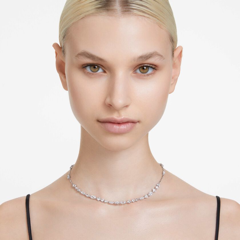 swarovski عقد mesmera، قطع متنوع، تصميم متباين، لون أبيض، طلاء روديوم