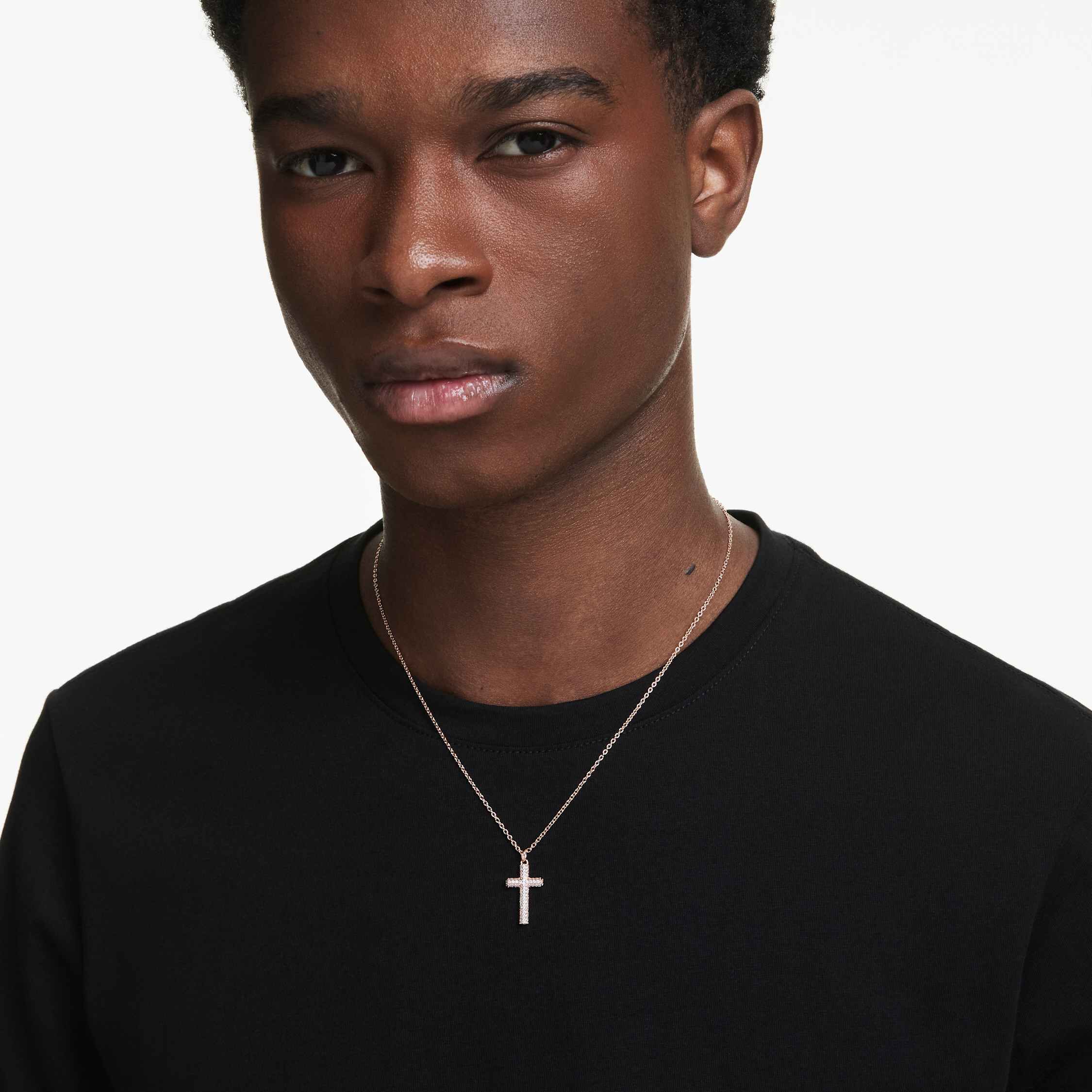 swarovski قلادة insigne، شكل صليب، لون أبيض، طلاء باللون الذهبي الوردي