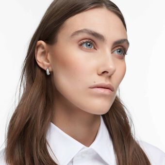 swarovski أقراط dextera حلقية، كريستالات متراصة، طلاء روديوم