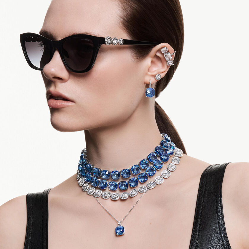 swarovski قلادة millenia، قطع الوسادة، لون أزرق، طلاء روديوم