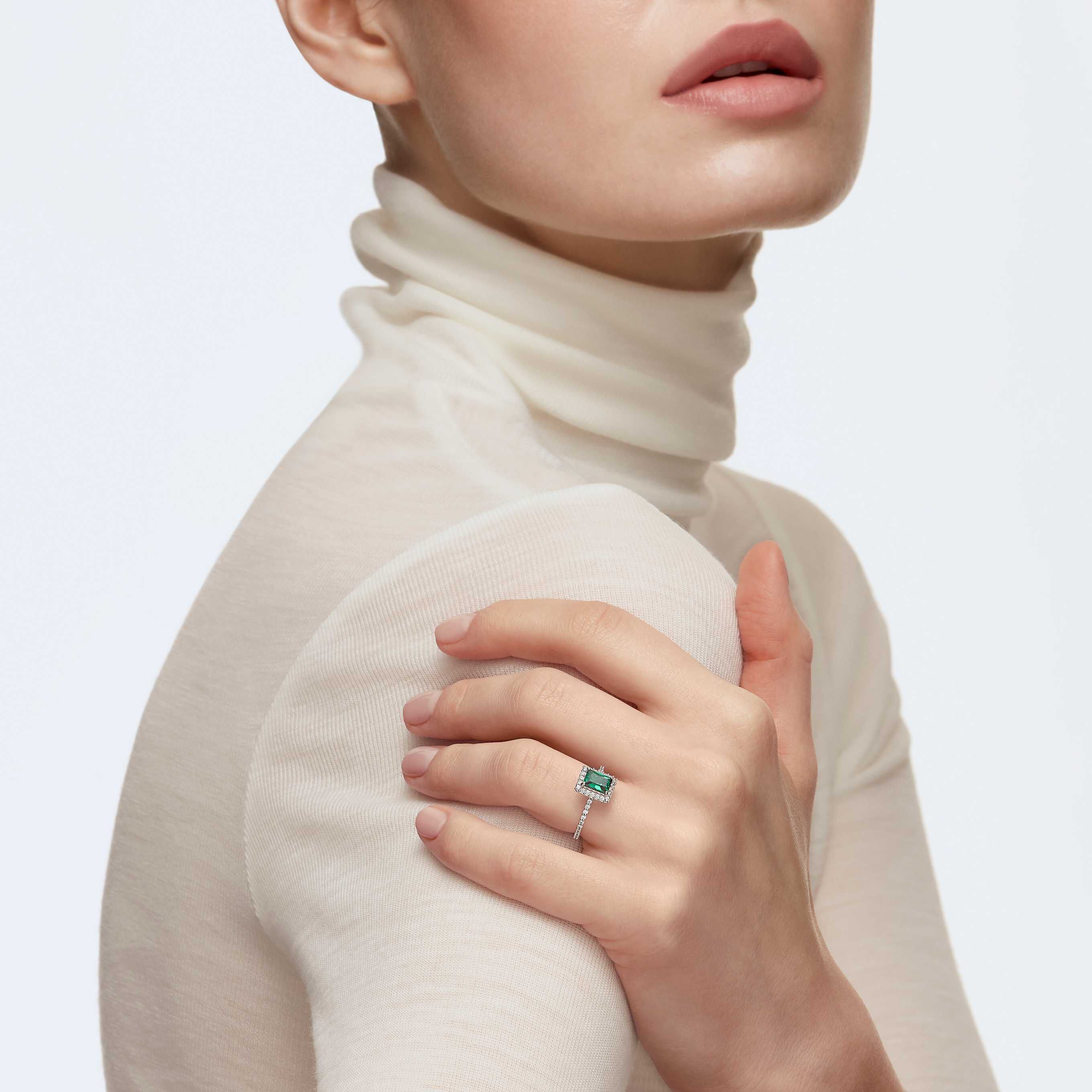 swarovski خاتم angelic مستطيل، لون أخضر، طلاء روديوم