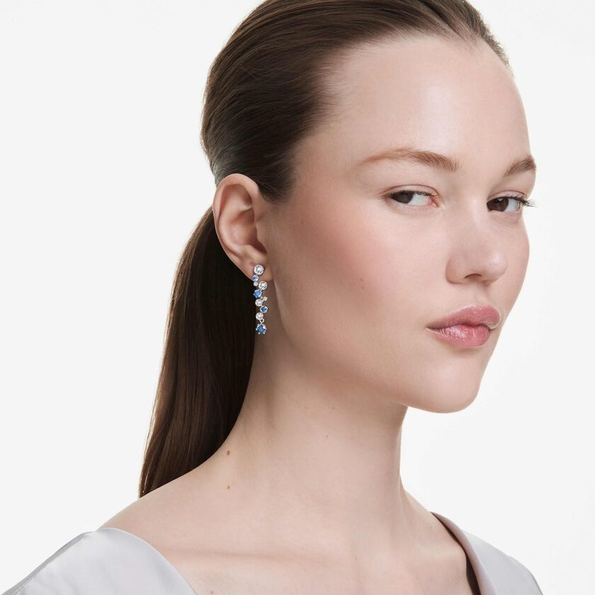 swarovski أقراط متدلية constella، قطع متنوع، لون أزرق، طلاء روديوم