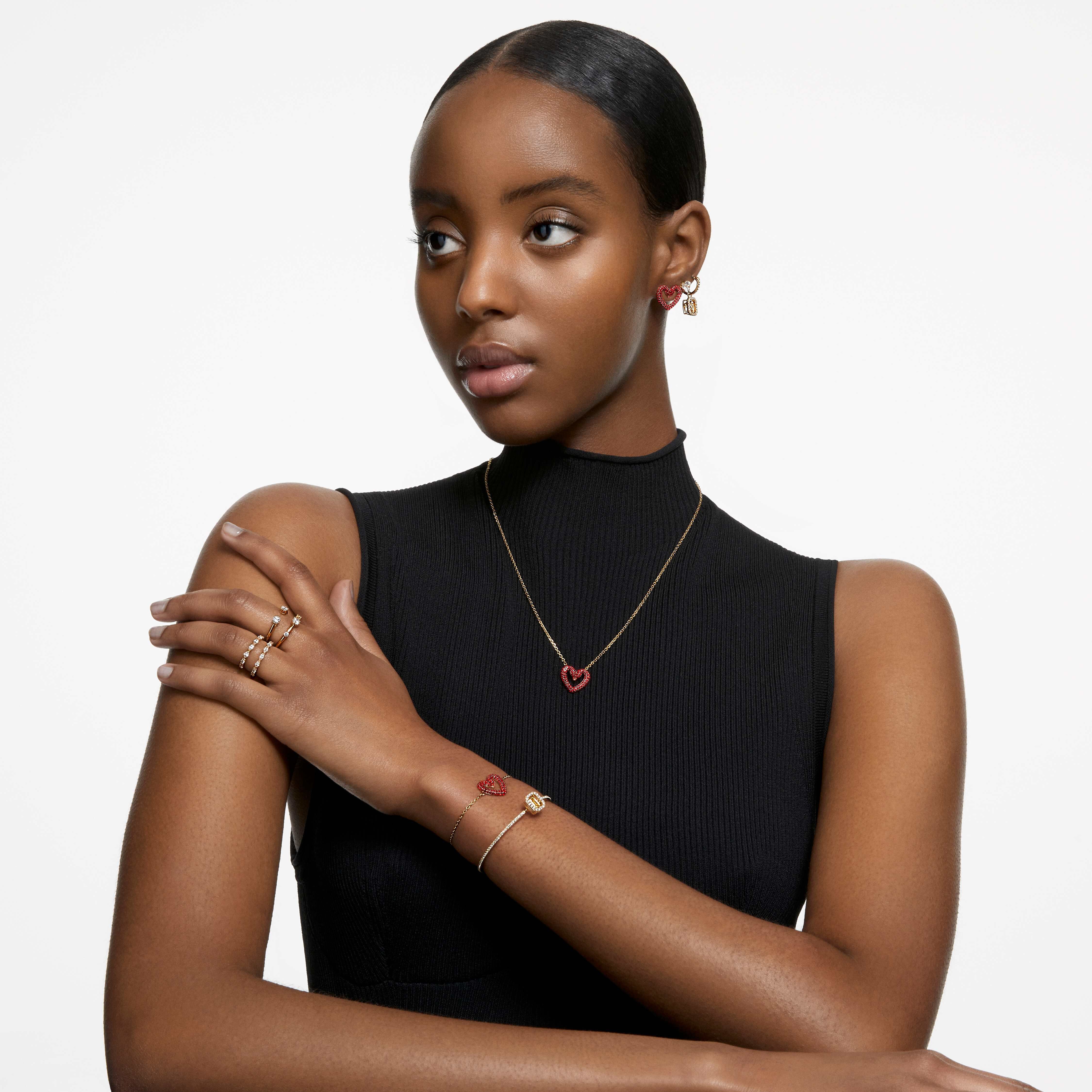 swarovski أقراط دبوسية stilla، قطع مستدير، لون أبيض، طلاء بلون ذهبي