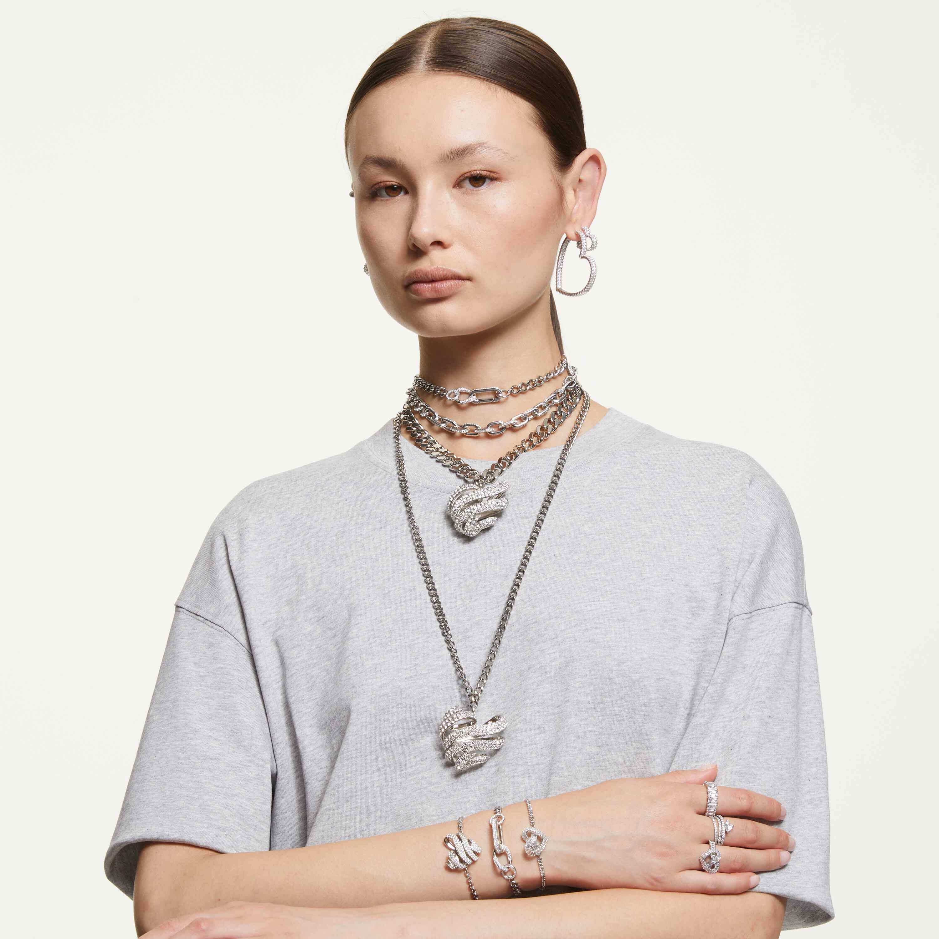 swarovski خاتم matrix كوكتيل، قطع متنوع، على شكل قلب، لون أبيض، طلاء روديوم