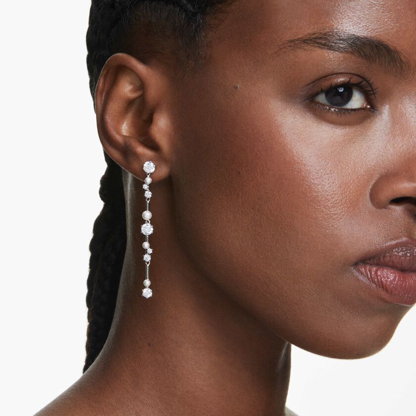 swarovski أقراط متدلية constella، لآلي كريستال، قطع مستدير، لون أبيض، طلاء روديوم