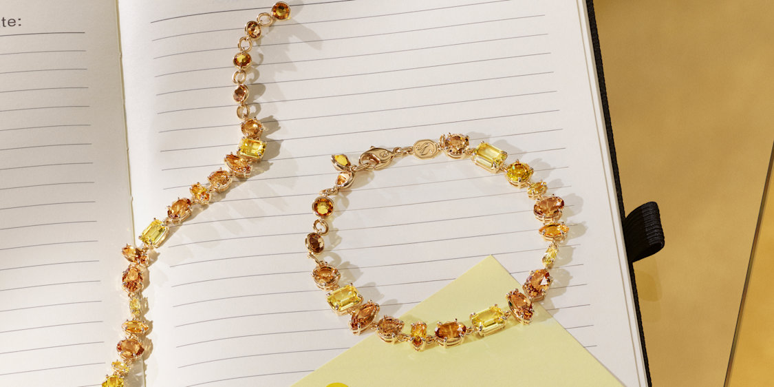 swarovski أساور